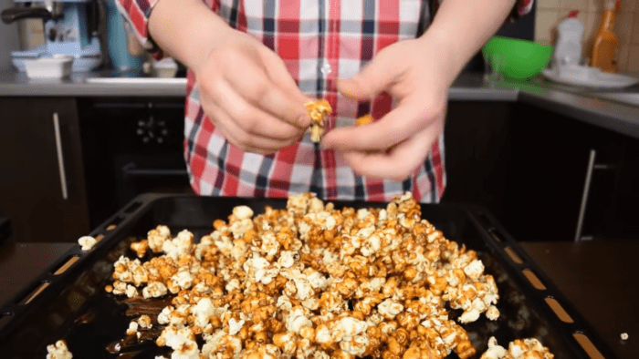How to make popcorn at home - the best recipes